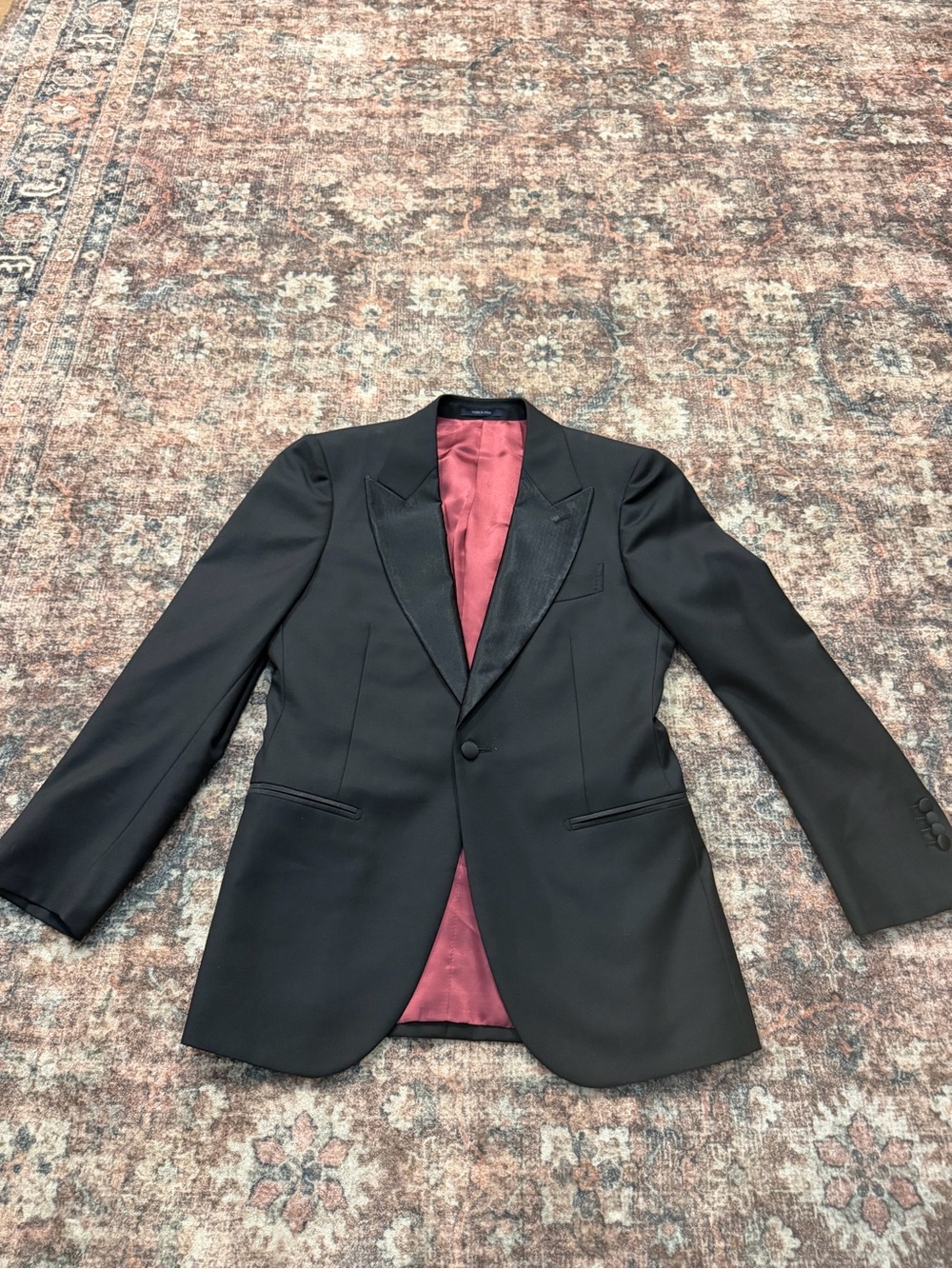 Suitsupply New Verona Tuxedo Jacket Mens 36S Black Wool Super 110s Peak Lapel